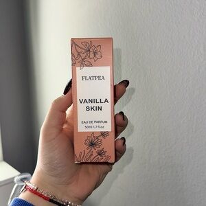 FLATPEA vanilla skin perfume